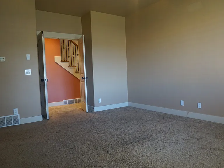 222 E Belle Glenn Cir — Photo 7
