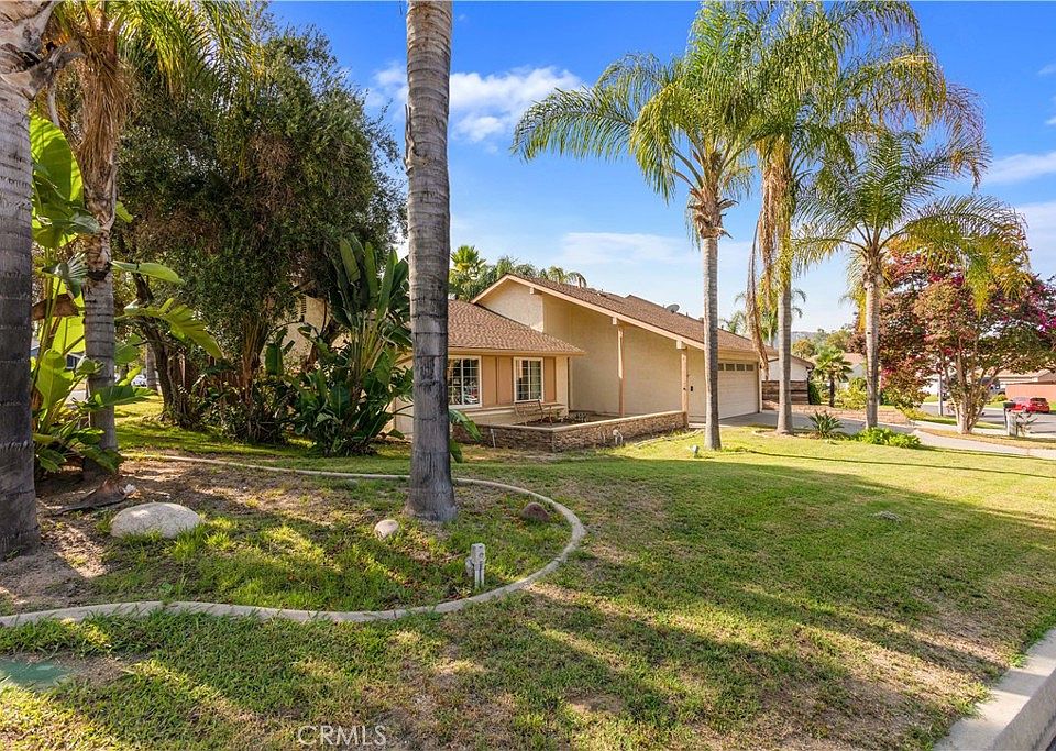 1st image of 29971 Villa Alturas Dr