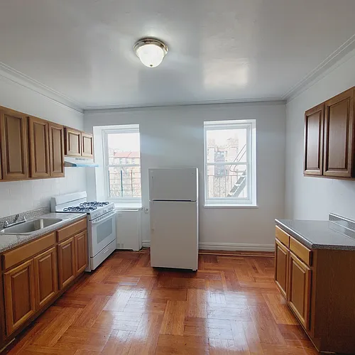 711 Walton Ave #4J Photo 1 711 Walton Ave #4J Photo 1