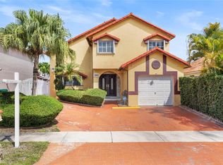 5933 SW 151st Pl, Miami, FL 33193