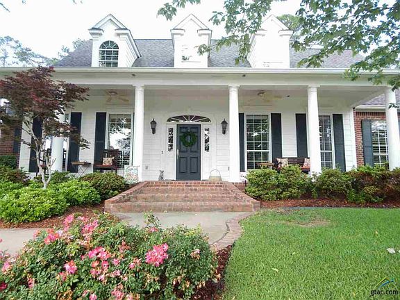 3rd image of 7131 Cherryhill Dr