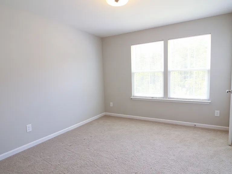 110 History Pl — Photo 11