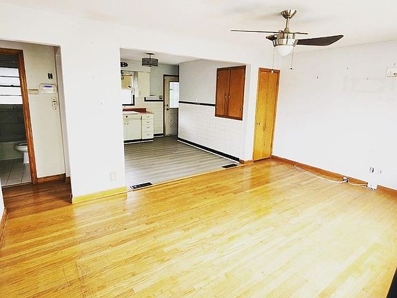 3rd image of 6404 Colletta Dr