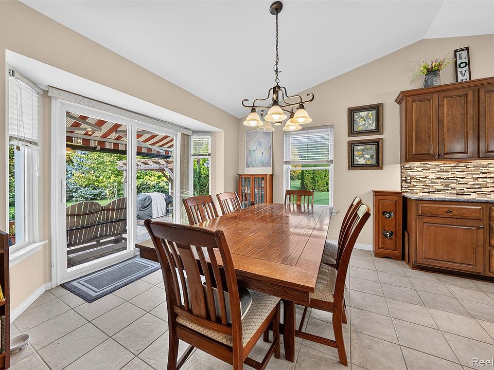 10199 Wellington Dr, photo 7