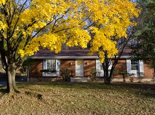 5028 Sunny Side Dr, Roanoke, VA 24018