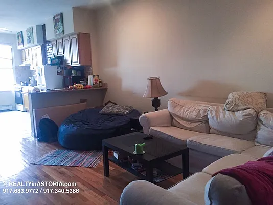 Rented by Alexiou Realty | media 11