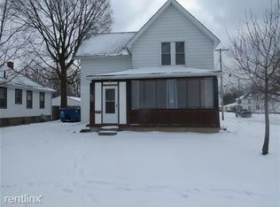 137 Meadle St, Mount Clemens, MI 48043