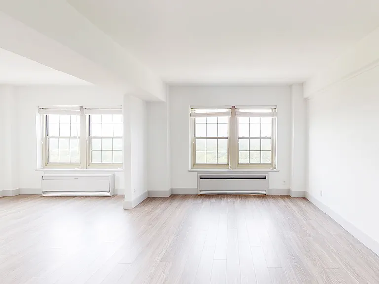 Dining/Living room