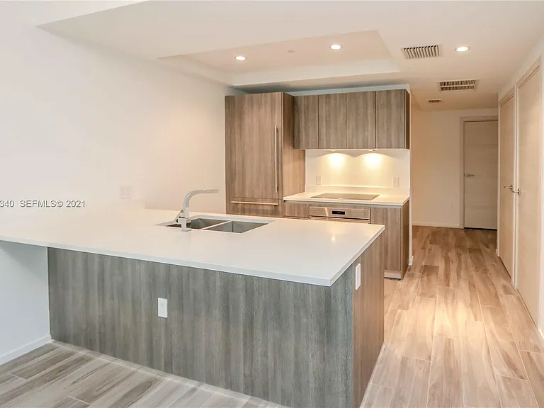 801 S Miami Ave #4100 — Photo 5