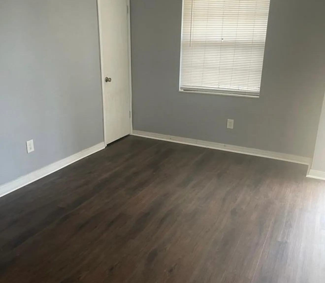 2831 Villa Woods Cir — Photo 3