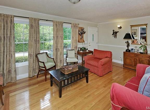 4th image of 506 Bambury Way