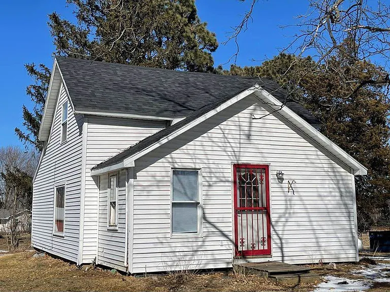 5602 Miller Creek Rd — Photo 2