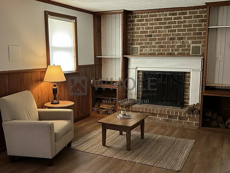 386 Wildwood Ct — Photo 17