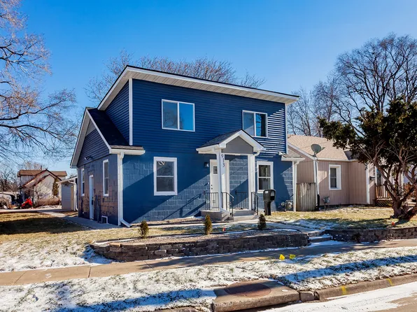 913 E 23rd St, Des Moines, IA 50317