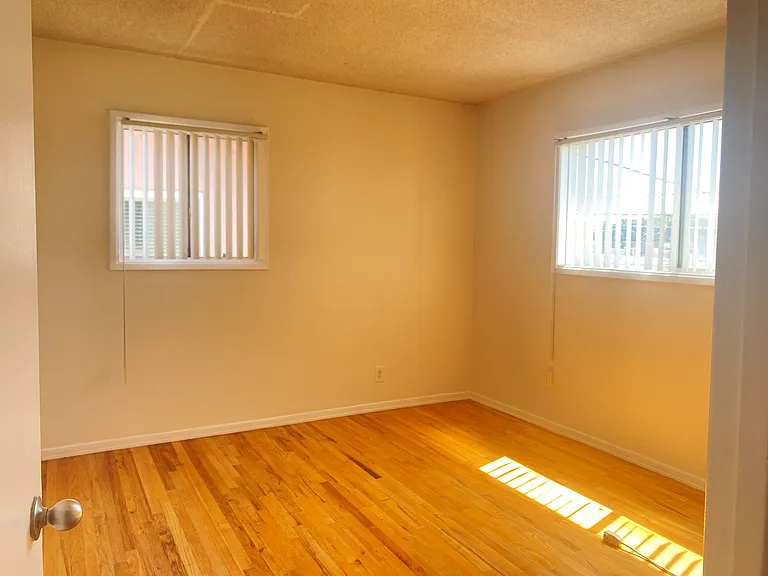 1507 Federal Ave #19 — Photo 15