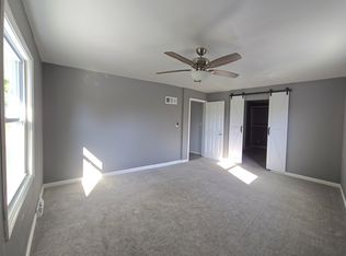 610 E 83rd St, Kansas City, MO 64131