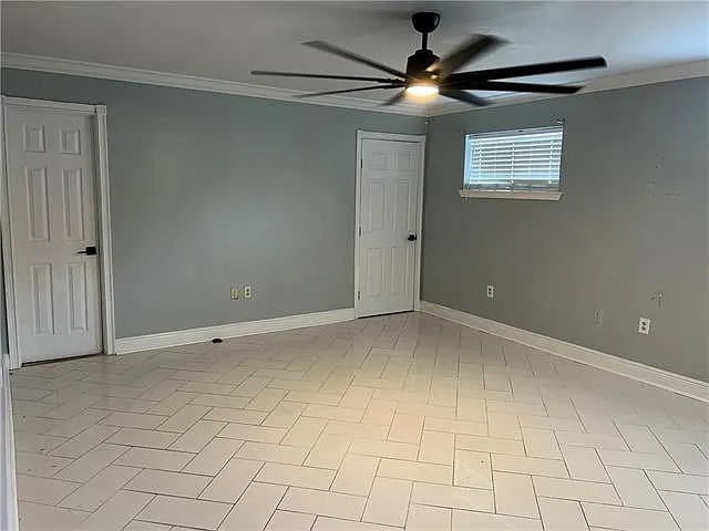 2716 Riverland Dr — Photo 9