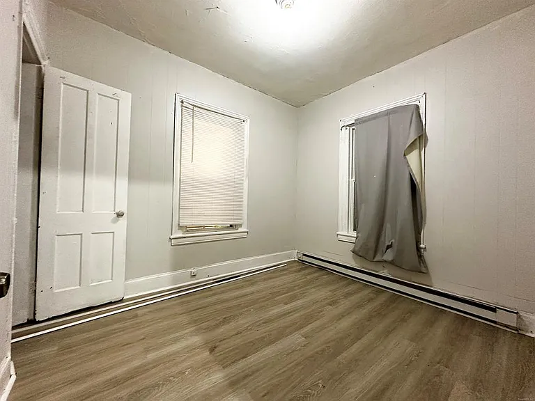 103 Catherine St #2 — Photo 22