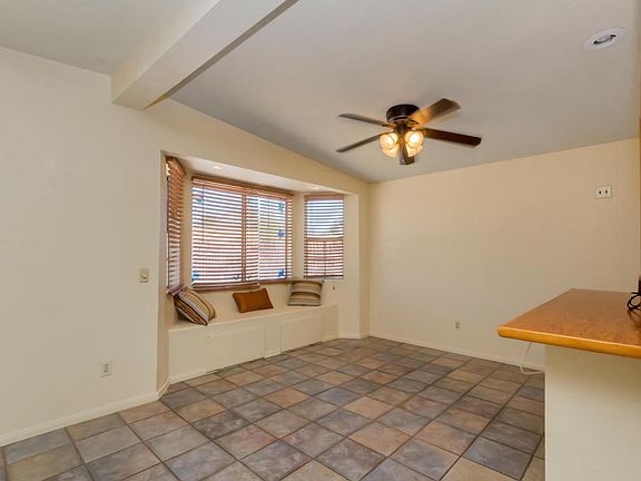 4th image of 3321 N Los Altos Ave