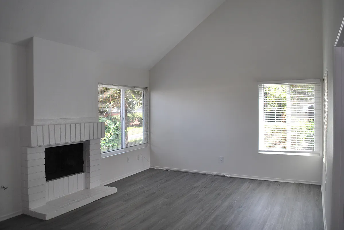 Living room - 10626 Escobar Dr