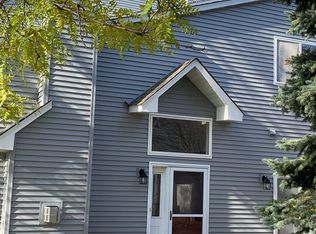 679 Woodduck Dr UNIT J, Woodbury, MN 55125