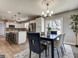 1900 Suffolk Rd, Finksburg, MD 21048