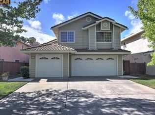 18 Parkwood Pl, Amelia, OH 45102