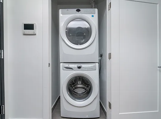 Rented by Modern Spaces | media 2