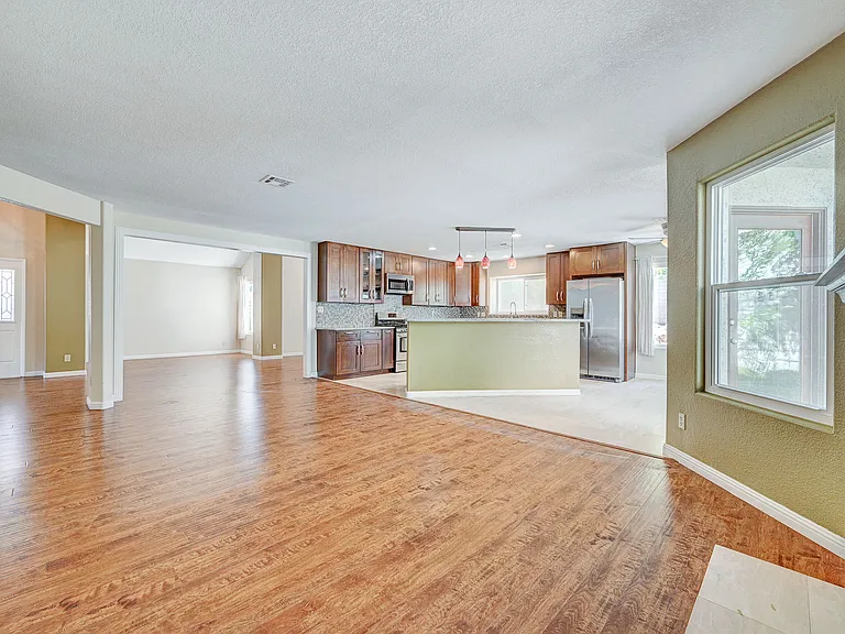 2733 Brookstone Ct — Photo 21
