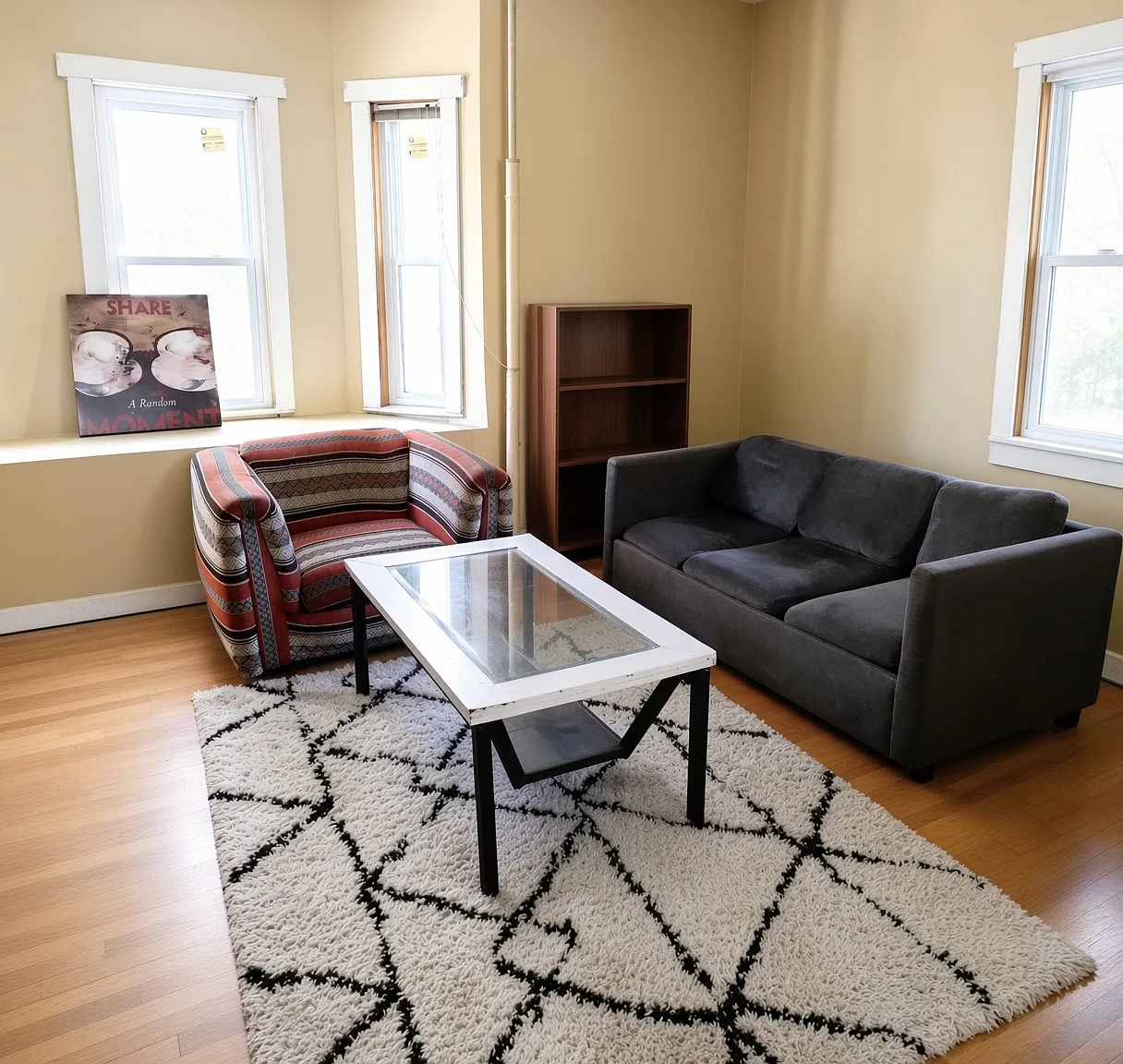 3 bed, 1510 sqft, $950 — Photo 3