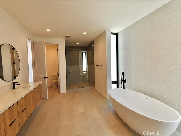 243 Seal Beach Blvd — Photo 16
