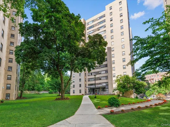 6 Fordham Hill Oval #12h, Bronx, NY 10468