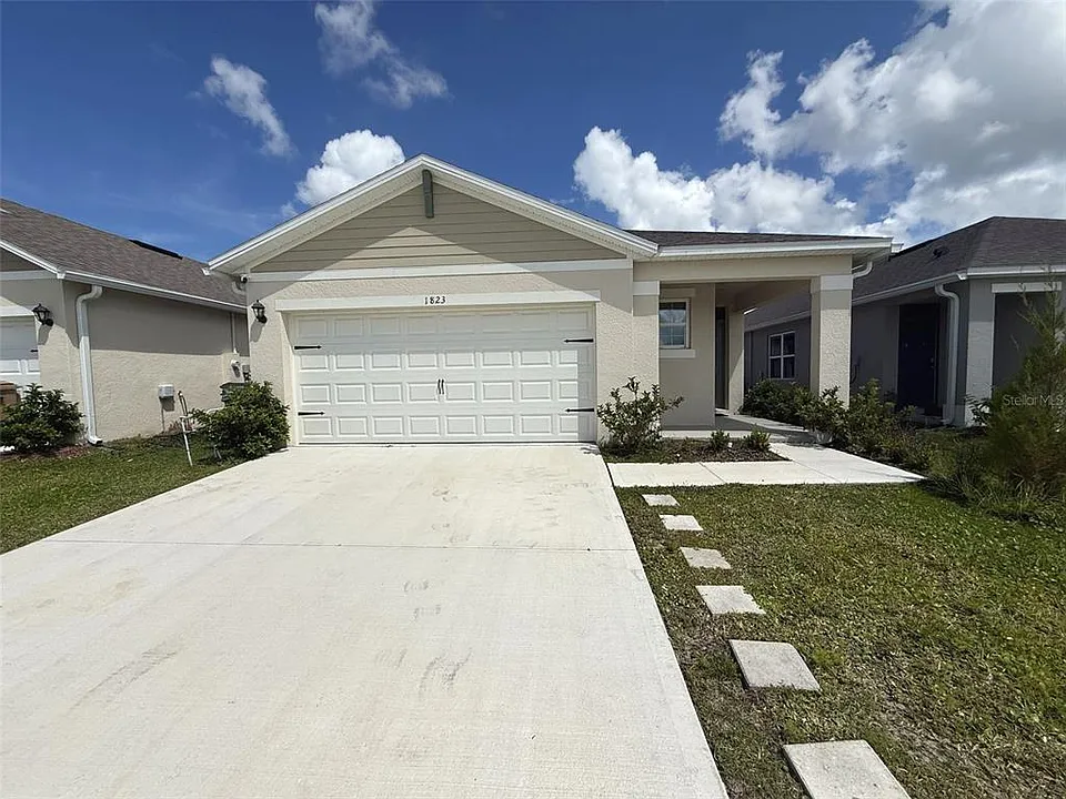 1823 Cacutta Way