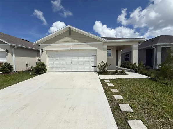 1823 Cacutta Way, Kissimmee, FL 34744