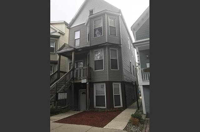 1st image of 1236 W Oakdale Ave APT 2F