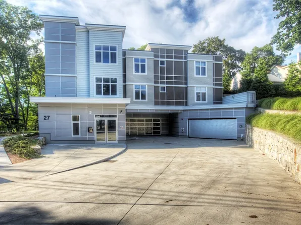 27 Jefferson St #204, Marlborough, MA 01752