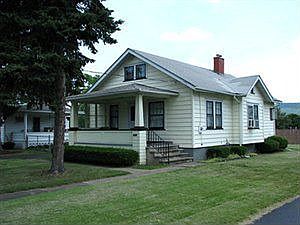 1st image of 1080 Davis St