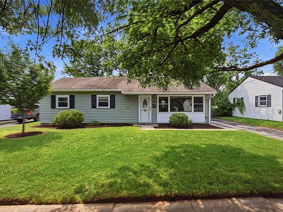 2nd image of 4844 Barnhart Ave