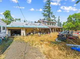 34638 E Cloverdale Rd, Creswell, OR 97426