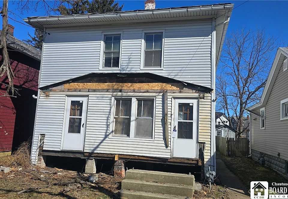 1st image of 116 S Roberts Rd