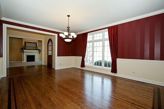 4th image of 5610 Childs Ave