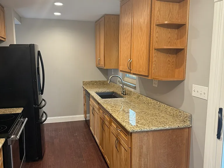 432 Shadowlawn Ave — Photo 12