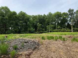 8 Norfield Woods Rd, Weston, CT 06883