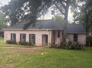 1454 Pleasant Valley Dr, Huntsville, TX 77340
