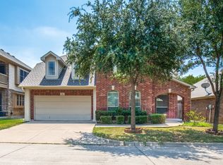 707 Crestridge Cir, Euless, TX 76040