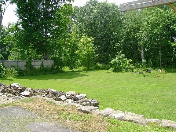 Large Yard for the Family