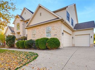 8493 Deacon Ave NW, North Canton, OH 44720