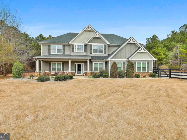 1907 Standing Rock Rd, Senoia, GA 30276