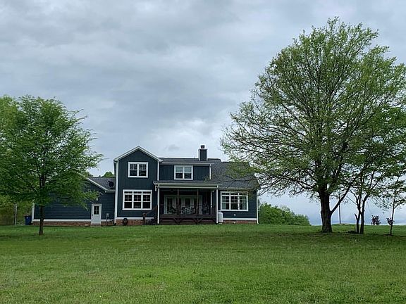 2nd image of 4748 Endwell Rd