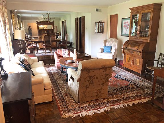 2nd image of 4415 Laren Ln